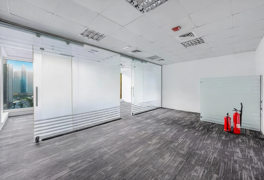 partitioned-office-space-business-bay-uae.webp