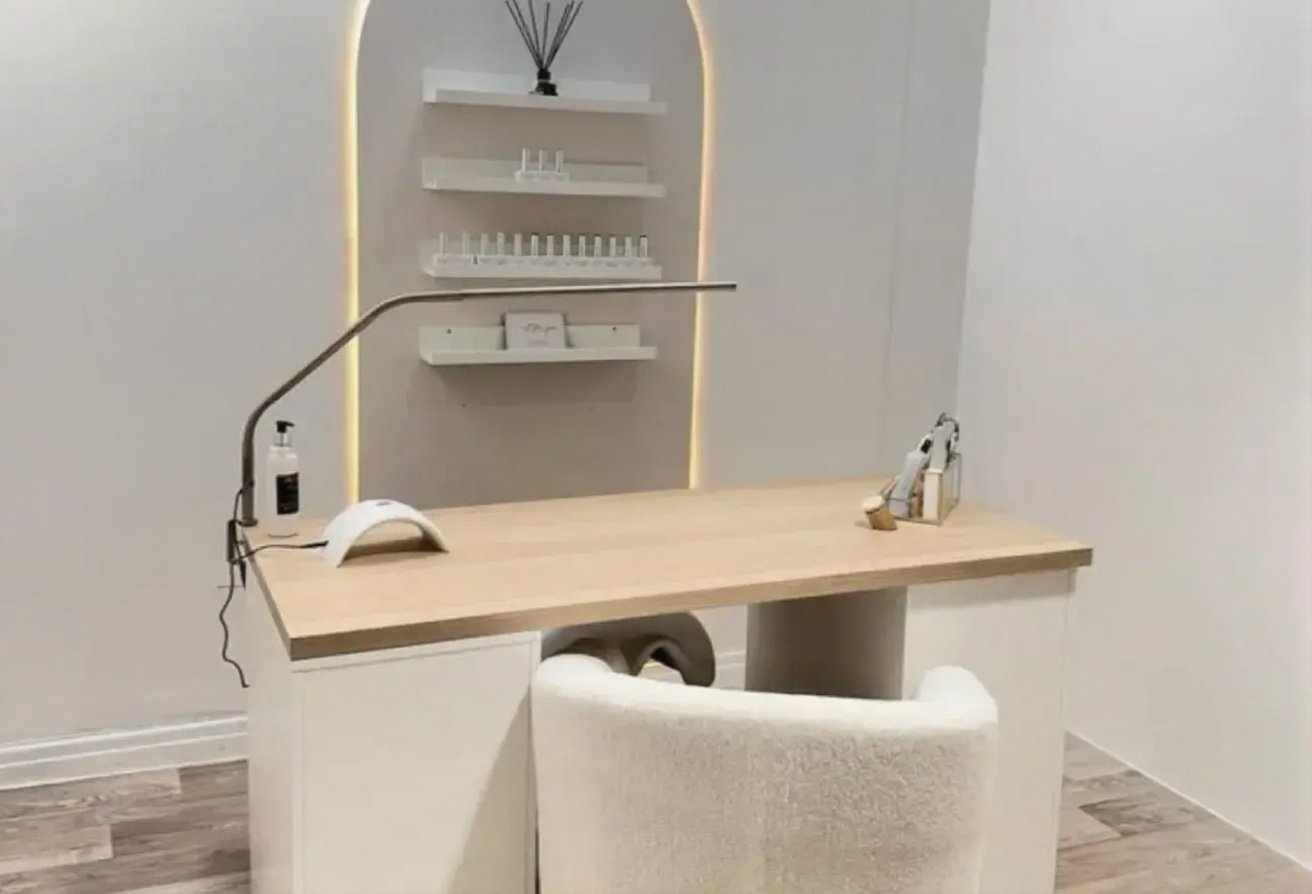 premium-unisex-salon-dubai.webp