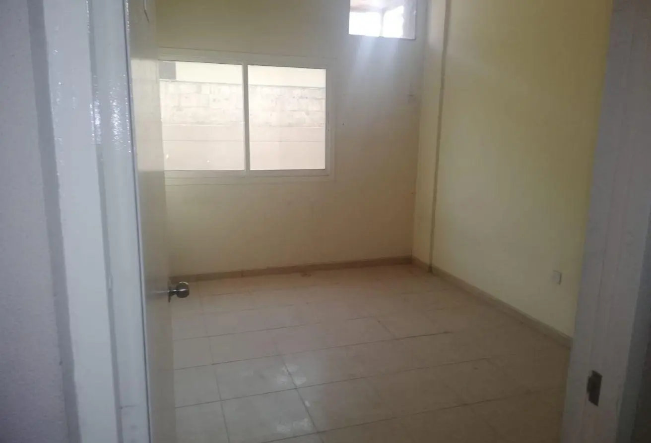 سكن-مشترك-للعمال-جبل-علي.webp